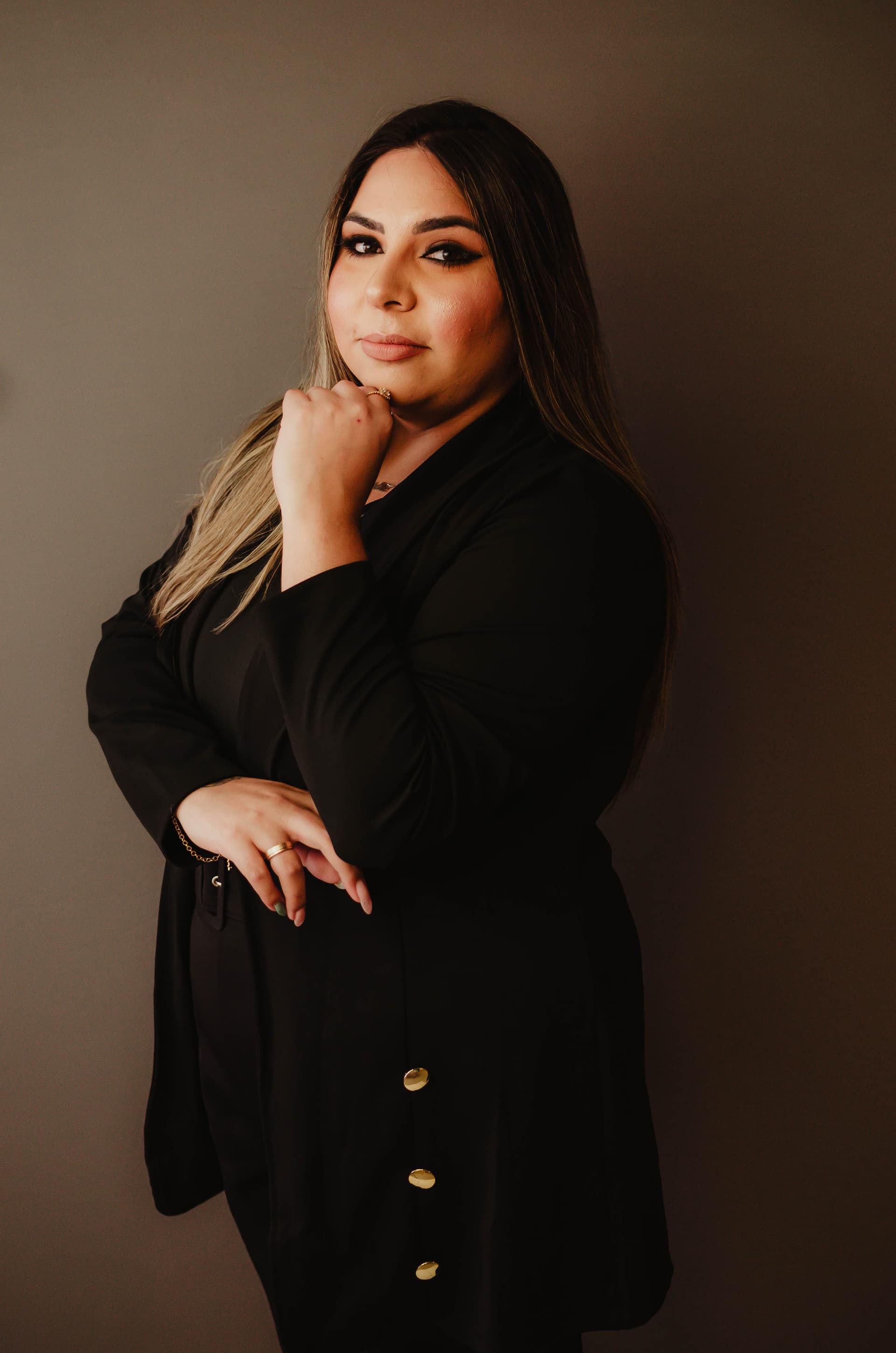 Gabrielle Louise, profissional de marketing estratégico